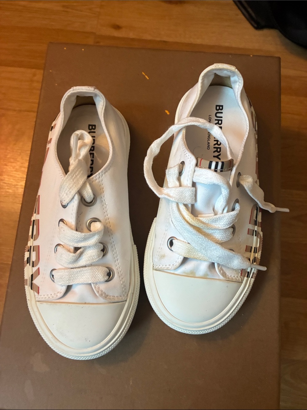 Burberry White Kids Sneakers with Beige Check Logo